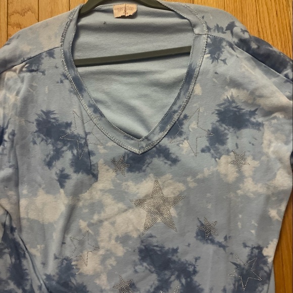 Sunny Studio White and Blue Tie Diy Long Sleeve - Picture 4 of 6